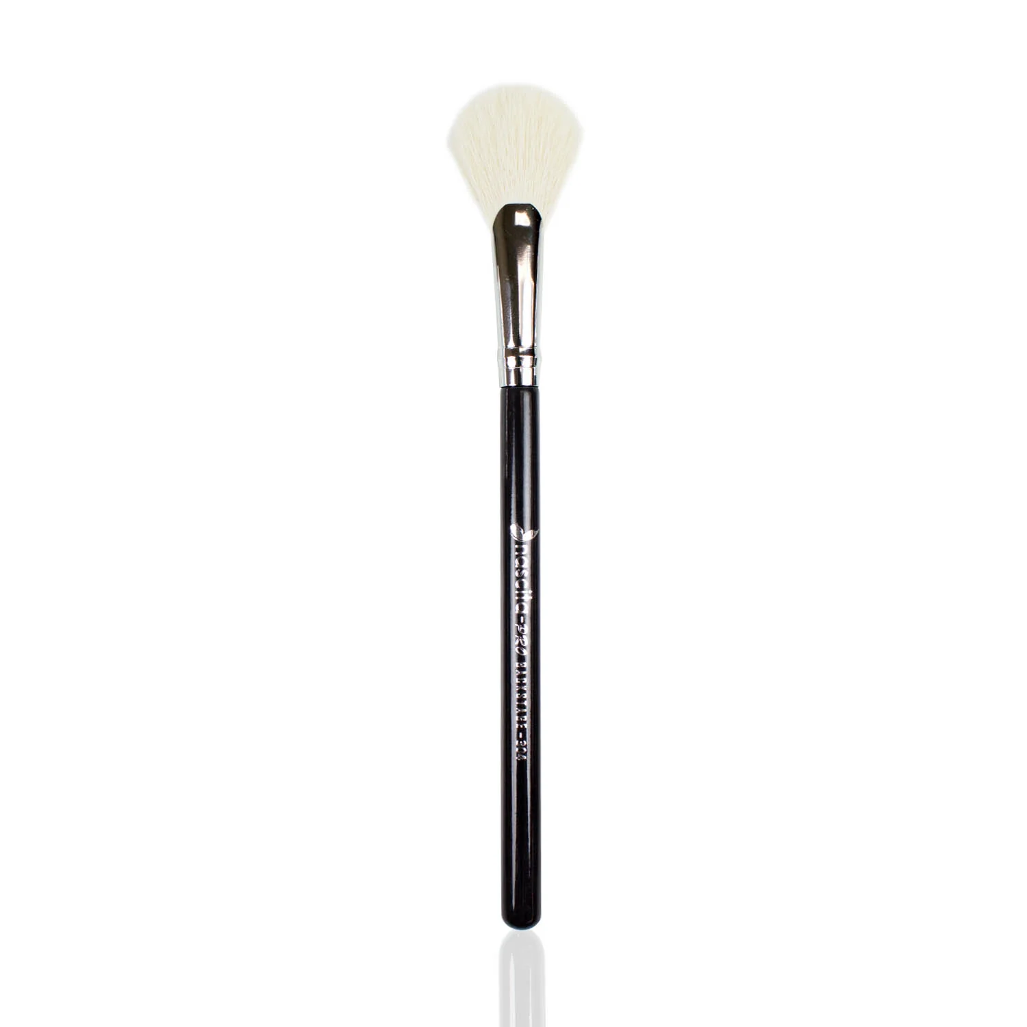 Nascita Midi Oval Fan Brush